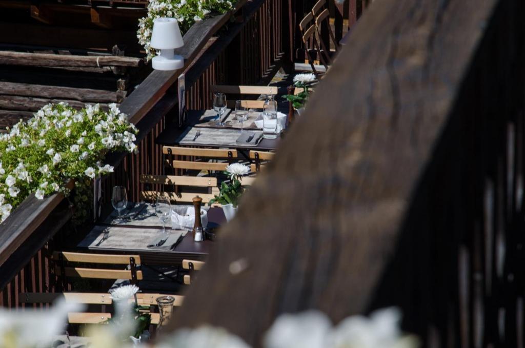 Hotel Le Grand Chalet Favre Saint-Luc Ngoại thất bức ảnh
