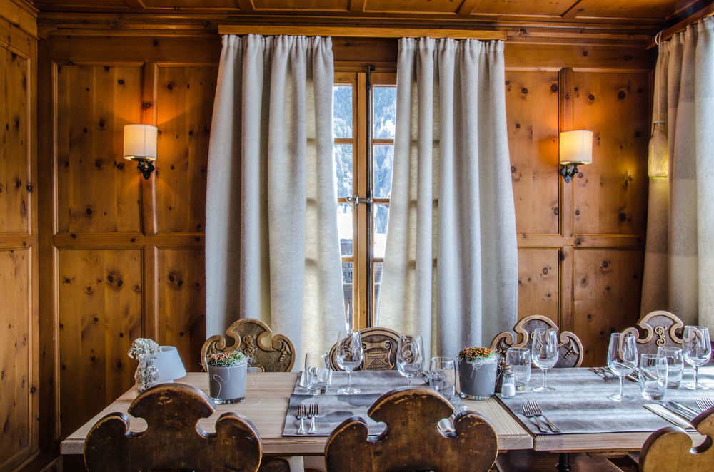 Hotel Le Grand Chalet Favre Saint-Luc Ngoại thất bức ảnh